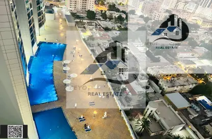 شقة - 1 حمام للبيع في برج الكورنيش - طريق كورنيش عجمان - عجمان