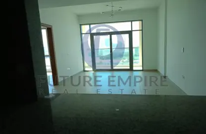 Apartment - 1 Bedroom - 2 Bathrooms for rent in Al Nasr Square - Oud Metha - Bur Dubai - Dubai