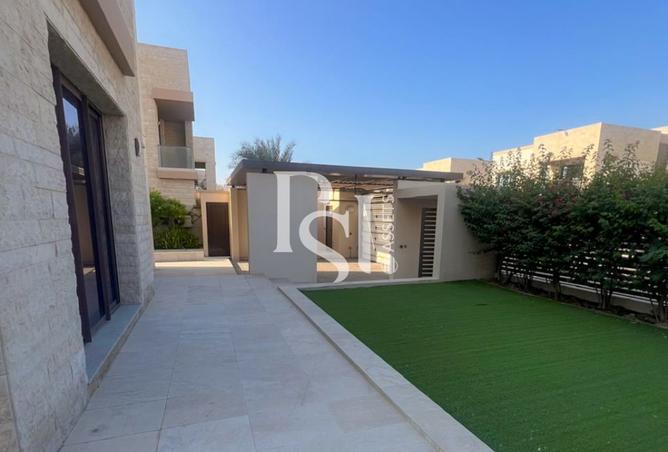 15701755 - Property Image 2