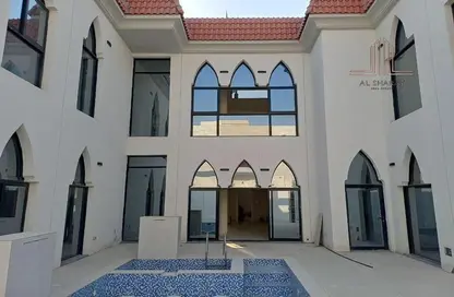 Villa - 6 Bedrooms - 7+ Bathrooms for rent in Al Muhaisnah 3 - Al Muhaisnah - Dubai