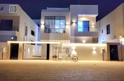 Villa - 5 Bedrooms - 7 Bathrooms for sale in Al Amira Village - Al Yasmeen - Ajman
