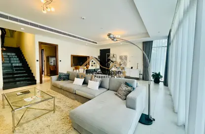 Villa - 5 Bedrooms - 6 Bathrooms for rent in 180 Degrees Villas - Liwan - Dubai Land - Dubai
