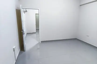 شقة - غرفة نوم - 1 حمام للايجار في نغمة 1 - نغمة - العين