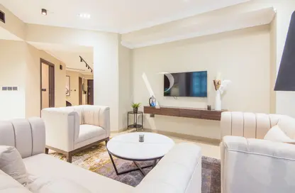 Living Room image for: Apartment - 2 Bedrooms - 2 Bathrooms for rent in Marina Crown - Dubai Marina - Dubai, Image 1