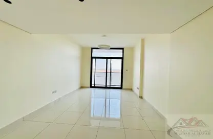 Apartment - 2 Bedrooms - 3 Bathrooms for rent in Muwaileh 29 Building - Muwaileh - Sharjah