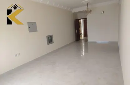 شقة - غرفة نوم - 2 حمامات للايجار في الجرف 2 - الجرف - عجمان وسط المدينة - عجمان