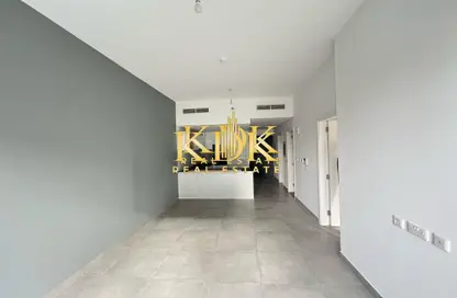 Apartment - 1 Bedroom - 2 Bathrooms for rent in Lucky 1 Residence - Jumeirah Village Circle - Dubai