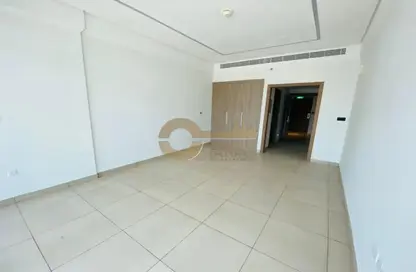 Apartment - 1 Bathroom for sale in Sunrise Legend - Arjan - Dubai