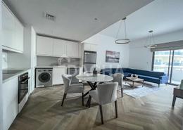 Living / Dining Room image for: Apartment - 1 bedroom - 1 bathroom for rent in Azure - Dubai Marina - Dubai, Image 1