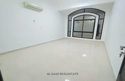Villa - 3 Bedrooms - 4 Bathrooms for rent in Al Niyadat - Al Ain