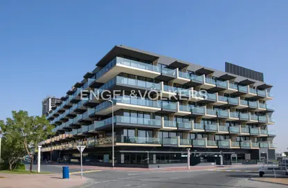 Apartment - 1 Bedroom - 2 Bathrooms for rent in Binghatti Crescent - Jumeirah Village Circle - Dubai