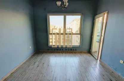 Apartment - 2 Bedrooms - 2 Bathrooms for rent in Muwaileh 3 Building - Muwaileh - Sharjah