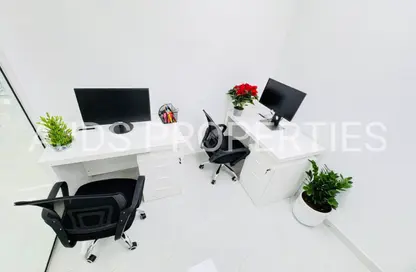 Office Space - Studio - 1 Bathroom for rent in Reem Residency - Al Karama - Dubai