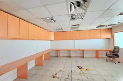 Office Space - Studio - 1 Bathroom for rent in Al Majaz - Sharjah