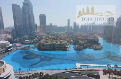 صورة لـ حوض سباحة شقة - 2 غرف نوم - 3 حمامات للبيع في برج خليفة - برج خليفة - دبي وسط المدينة - دبي ، صورة رقم 1