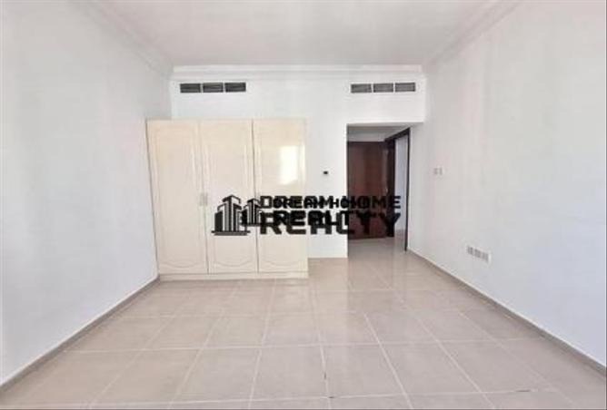 13301201 - Property Image 2