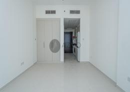 Empty Room image for: Studio - 1 bathroom for rent in Carson - The Drive - DAMAC Hills - Dubai, Image 1
