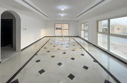 Empty Room image for: Villa for rent in Mohamed Bin Zayed Centre - Mohamed Bin Zayed City - Abu Dhabi, Image 1