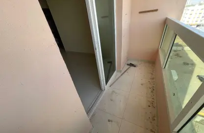 Apartment - 2 Bedrooms - 3 Bathrooms for rent in Al Rawda 1 - Al Rawda - Ajman