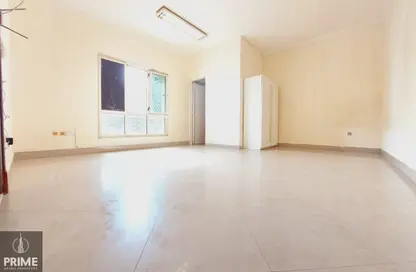 Apartment - Studio - 1 Bathroom for rent in Muroor Area - Abu Dhabi