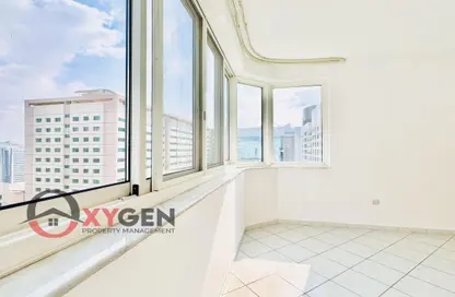 Apartment - 1 Bedroom - 1 Bathroom for rent in Al Hana Tower - Al Khalidiya - Abu Dhabi