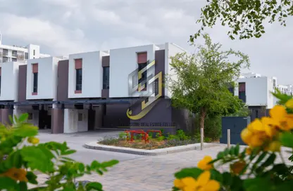 Townhouse - 2 Bedrooms - 4 Bathrooms for rent in Sarab 2 - Aljada - Sharjah