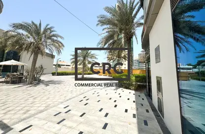 محل - استوديو للايجار في الخالدية - أبوظبي
