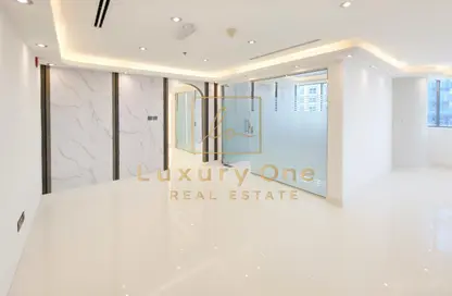 Office Space - Studio - 1 Bathroom for rent in Business Tower - Business Bay - Dubai