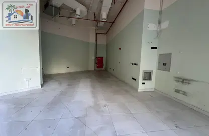 Shop - Studio - 1 Bathroom for rent in Al Mahatta - Al Qasimia - Sharjah