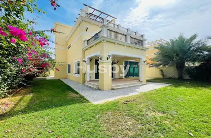Villa - 4 Bedrooms - 5 Bathrooms for rent in Legacy - Jumeirah Park - Dubai