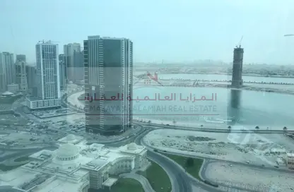 شقة - غرفة نوم - 2 حمامات للايجار في برج النخلة 1 - أبراج النخلة - المجاز - الشارقة