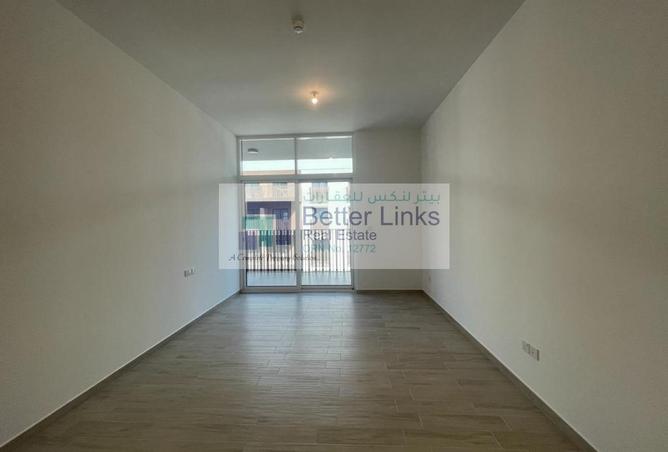15142003 - Property Image 2