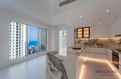 Apartment - 1 Bedroom - 2 Bathrooms for sale in Shemara Tower - Marina Promenade - Dubai Marina - Dubai