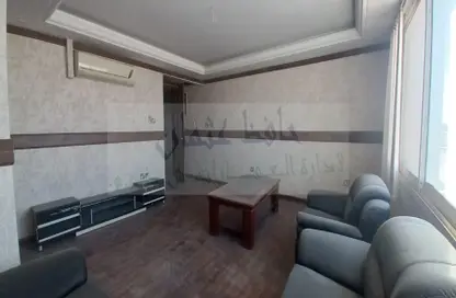 صورة لـ غرفة المعيشة مكتب - استوديو - 1 حمام للايجار في بني ياس - أبوظبي ، صورة رقم 1