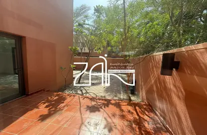 Villa - 4 Bedrooms - 5 Bathrooms for rent in Seashore - Rabdan - Abu Dhabi