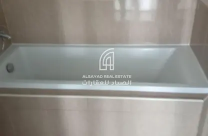 شقة - 3 غرف نوم - 3 حمامات للايجار في برج الممزر - الممزر - الشارقة - الشارقة