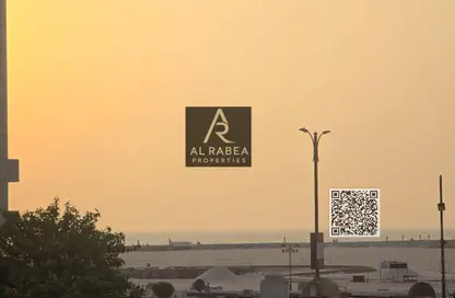Apartment - 1 Bedroom - 1 Bathroom for rent in Corniche Tower - Ajman Corniche Road - Ajman