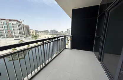 Apartment - 1 Bedroom - 2 Bathrooms for sale in The View - Al Raha Beach - Abu Dhabi