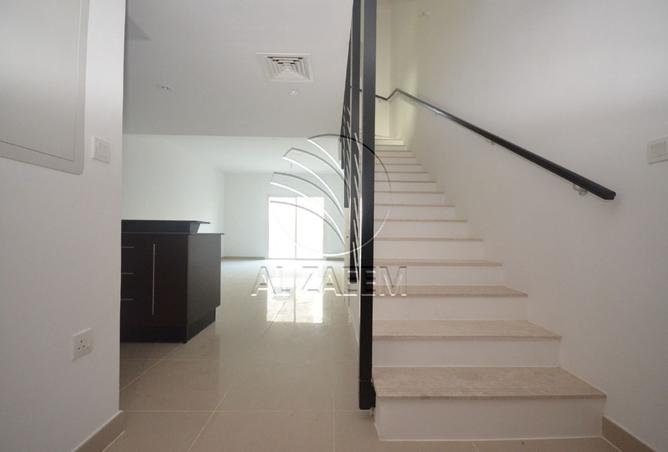 15598733 - صورة العقار 3