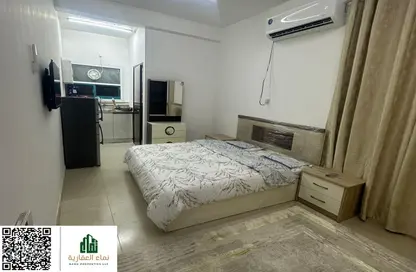 Apartment - Studio - 1 Bathroom for rent in Al Azza Building - Al Rumaila - Ajman