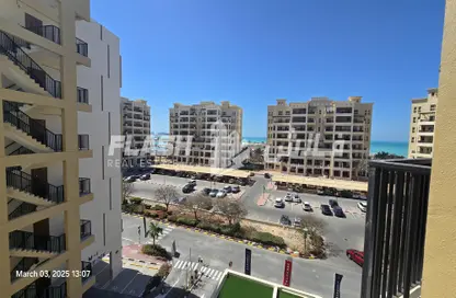 Apartment - 1 Bedroom - 2 Bathrooms for rent in Al Hamra Views - Al Hamra Village - Ras Al Khaimah
