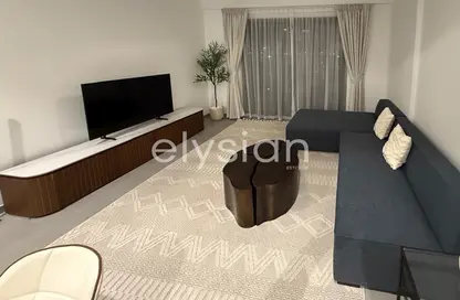 Apartment - 1 Bedroom - 1 Bathroom for rent in Golf Views - EMAAR South - Dubai South (Dubai World Central) - Dubai