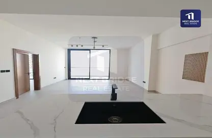 Apartment - 1 Bedroom - 2 Bathrooms for rent in Binghatti House - Jumeirah Village Circle - Dubai