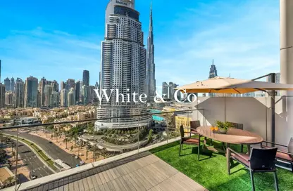Apartment - 2 Bedrooms - 3 Bathrooms for sale in Boulevard Point - Downtown Dubai - Dubai