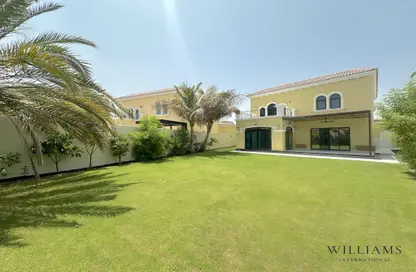 Villa - 3 Bedrooms - 4 Bathrooms for rent in Legacy - Jumeirah Park - Dubai