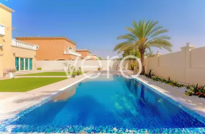 Villa - 5 Bedrooms - 6 Bathrooms for rent in Legacy Large - Legacy - Jumeirah Park - Dubai
