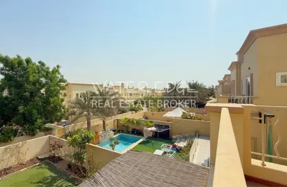 فيلا - 3 غرف نوم - 3 حمامات للايجار في الينابيع 11 - الينابيع - دبي