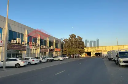 مستودع - استوديو - 1 حمام للايجار في منطقة رقم 13 - المنطقة الصناعية بالشارقة - الشارقة