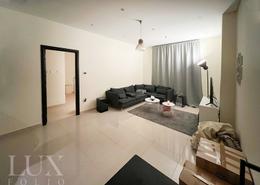 صورةغرفة المعيشة لـ: شقة - 1 غرفة نوم - 2 حمامات للبيع في خليج اليخوت - دبي مارينا - دبي, صورة 1