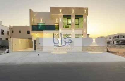 فيلا - 5 غرف نوم - 7 حمامات للبيع في قرية الاميرة - الياسمين - عجمان